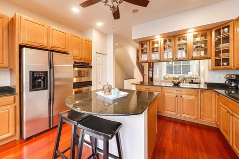 Tiny photo for 1326 S Indiana Parkway, Chicago, IL 60605 (MLS # 12625569)
