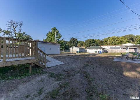 Tiny photo for 924 N 3RD Street, Clinton, IA 52732 (MLS # QC4267861)