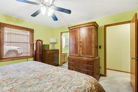 Tiny photo for 821 S Hough Street, Barrington, IL 60010 (MLS # 12761878)