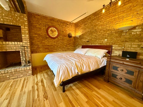 Tiny photo for 2329 W Farwell Avenue #G, Chicago, IL 60645 (MLS # 12673473)