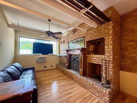 Tiny photo for 2329 W Farwell Avenue #G, Chicago, IL 60645 (MLS # 12673473)
