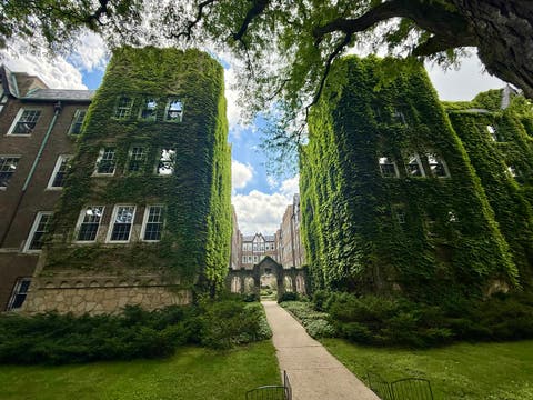 Tiny photo for 2329 W Farwell Avenue #G, Chicago, IL 60645 (MLS # 12673473)