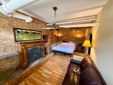 Tiny photo for 2329 W Farwell Avenue #G, Chicago, IL 60645 (MLS # 12673473)