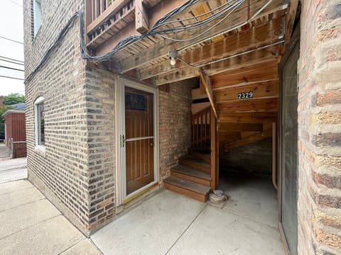 Tiny photo for 2329 W Farwell Avenue #G, Chicago, IL 60645 (MLS # 12673473)
