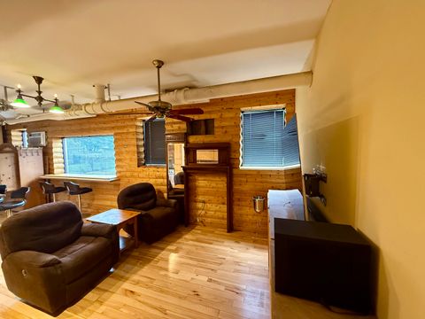 Tiny photo for 2329 W Farwell Avenue #G, Chicago, IL 60645 (MLS # 12673473)