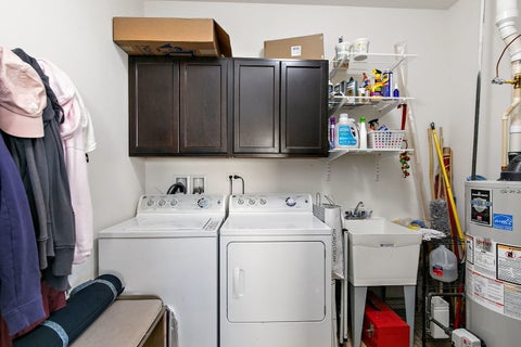 Tiny photo for 646 N Falls Circle, Pingree Grove, IL 60140 (MLS # 12796971)