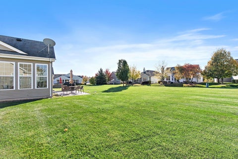 Tiny photo for 646 N Falls Circle, Pingree Grove, IL 60140 (MLS # 12796971)