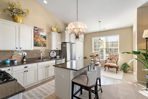 Tiny photo for 646 N Falls Circle, Pingree Grove, IL 60140 (MLS # 12796971)