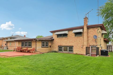 Tiny photo for 8136 Odell Avenue, Bridgeview, IL 60455 (MLS # 12576725)
