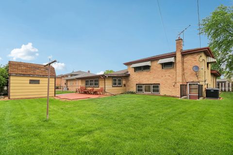 Tiny photo for 8136 Odell Avenue, Bridgeview, IL 60455 (MLS # 12576725)