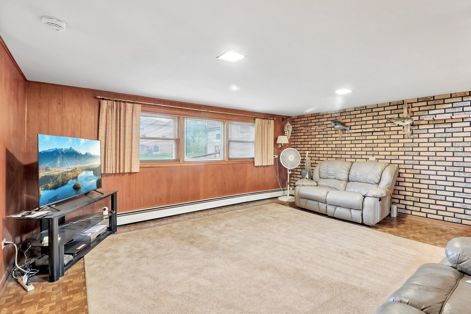 8136 Odell Avenue