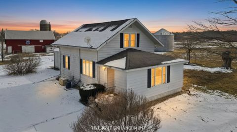 Tiny photo for 18521 Anderson Road, Prophetstown, IL 61277 (MLS # 12562820)