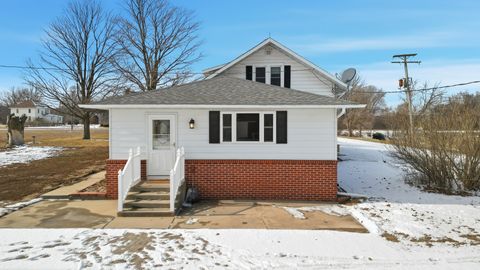 Tiny photo for 18521 Anderson Road, Prophetstown, IL 61277 (MLS # 12562820)