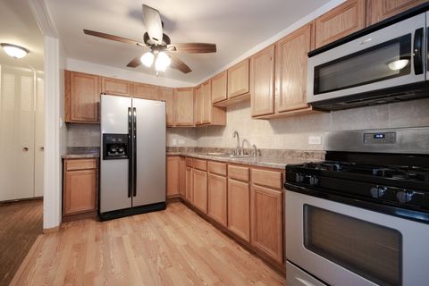 Tiny photo for 7854 S South Shore Drive #514, Chicago, IL 60649 (MLS # 12710654)