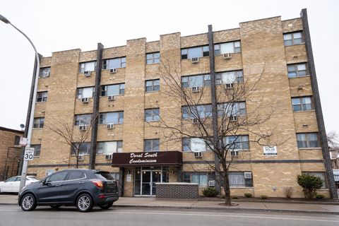 Photo of 7854 S South Shore Drive #514, Chicago, IL 60649 (MLS # 12710654)