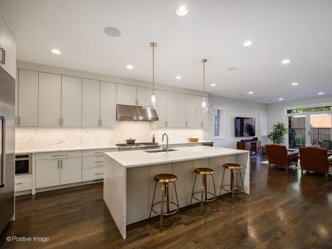 Tiny photo for 2018 W LEMOYNE Street #1W, Chicago, IL 60622 (MLS # 12542186)