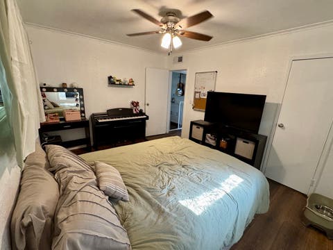 Tiny photo for 2013 Chestnut Avenue, Sterling, IL 61081 (MLS # 12719557)