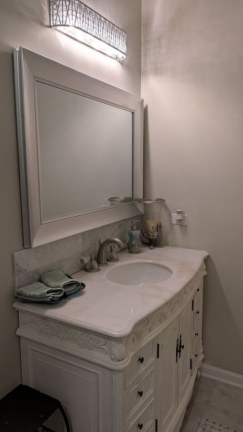 Tiny photo for 410 Mahogany Drive, Algonquin, IL 60102 (MLS # 12629756)