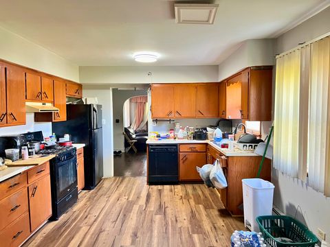 Tiny photo for 9611 Merton Avenue, Oak Lawn, IL 60453 (MLS # 12509650)