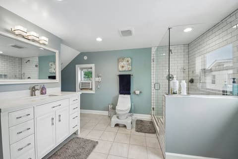 Tiny photo for 1216 Canfield Road, Park Ridge, IL 60068 (MLS # 12726166)