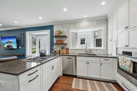 Tiny photo for 1216 Canfield Road, Park Ridge, IL 60068 (MLS # 12726166)