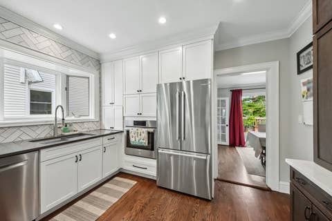 Tiny photo for 1216 Canfield Road, Park Ridge, IL 60068 (MLS # 12726166)