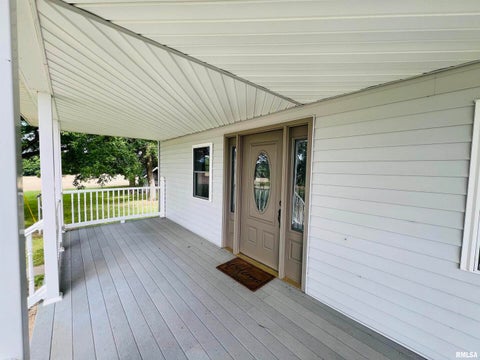 Tiny photo for 17064 Old Frankfort Road, Johnston City, IL 62951 (MLS # 12646535)