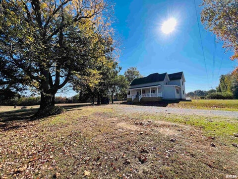 Tiny photo for 17064 Old Frankfort Road, Johnston City, IL 62951 (MLS # 12646535)