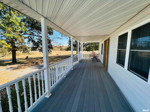 Tiny photo for 17064 Old Frankfort Road, Johnston City, IL 62951 (MLS # 12646535)
