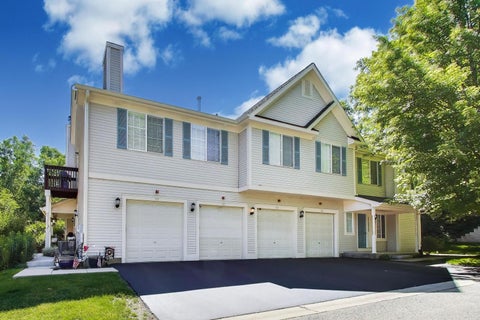 Photo of 523 Fox Ridge Drive #523, Fox Lake, IL 60020 (MLS # 12679996)