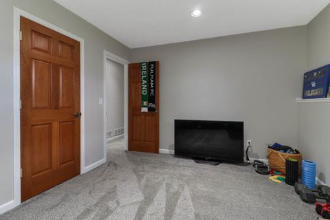 Tiny photo for 1305 Nicki Drive, Bloomington, IL 61704 (MLS # 12598288)