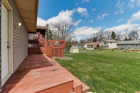 Tiny photo for 1305 Nicki Drive, Bloomington, IL 61704 (MLS # 12598288)