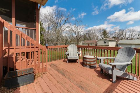 Tiny photo for 1305 Nicki Drive, Bloomington, IL 61704 (MLS # 12598288)