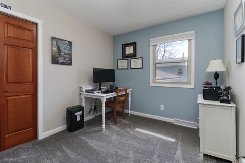 Tiny photo for 1305 Nicki Drive, Bloomington, IL 61704 (MLS # 12598288)