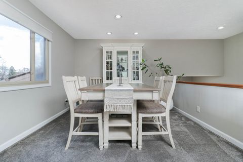 Tiny photo for 1305 Nicki Drive, Bloomington, IL 61704 (MLS # 12598288)