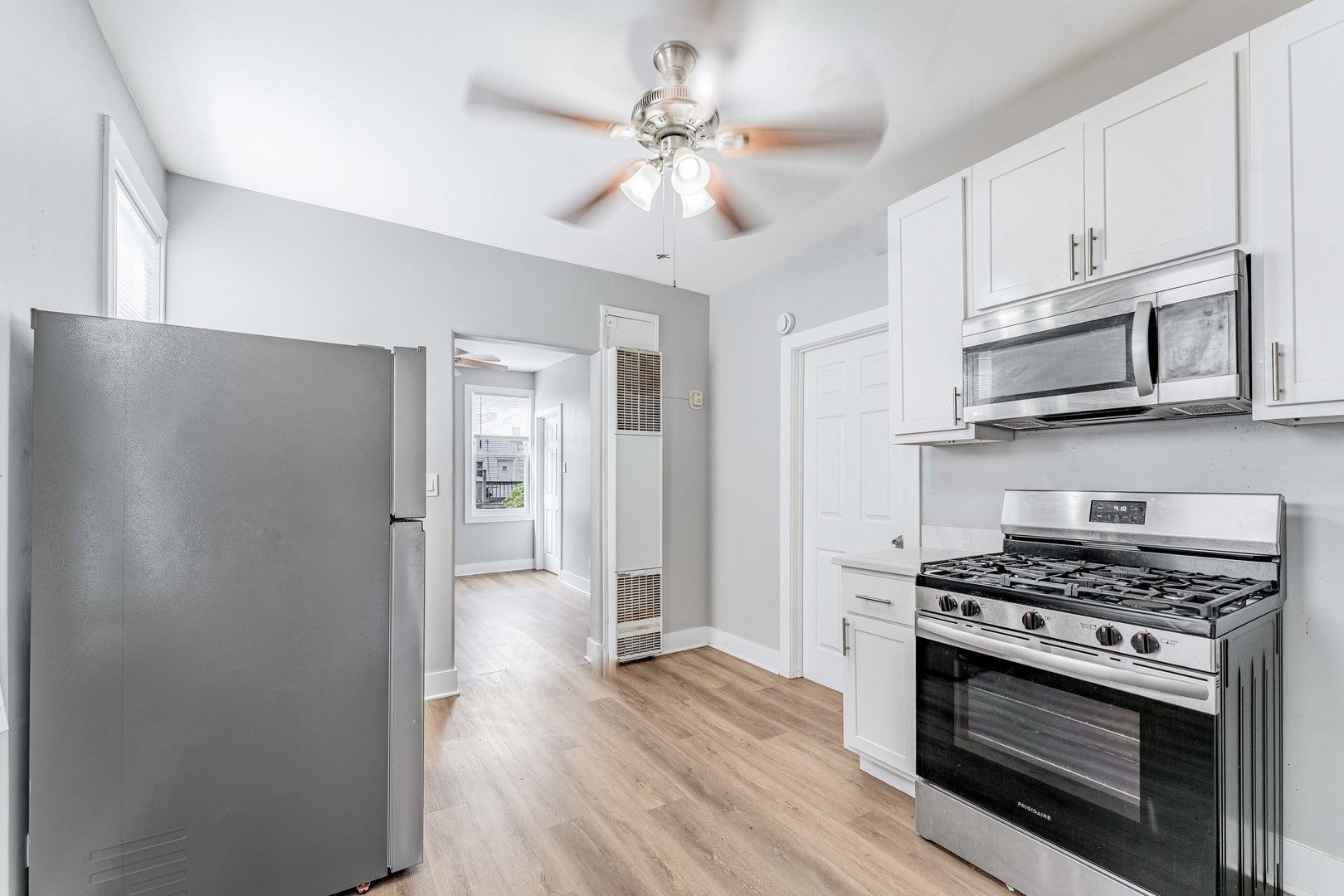 1019 W 18th Street