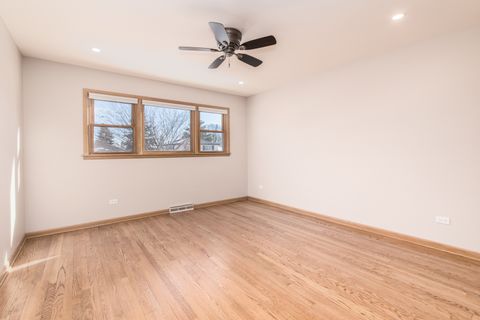 Tiny photo for 8332 N Knight Avenue, Niles, IL 60714 (MLS # 12595188)