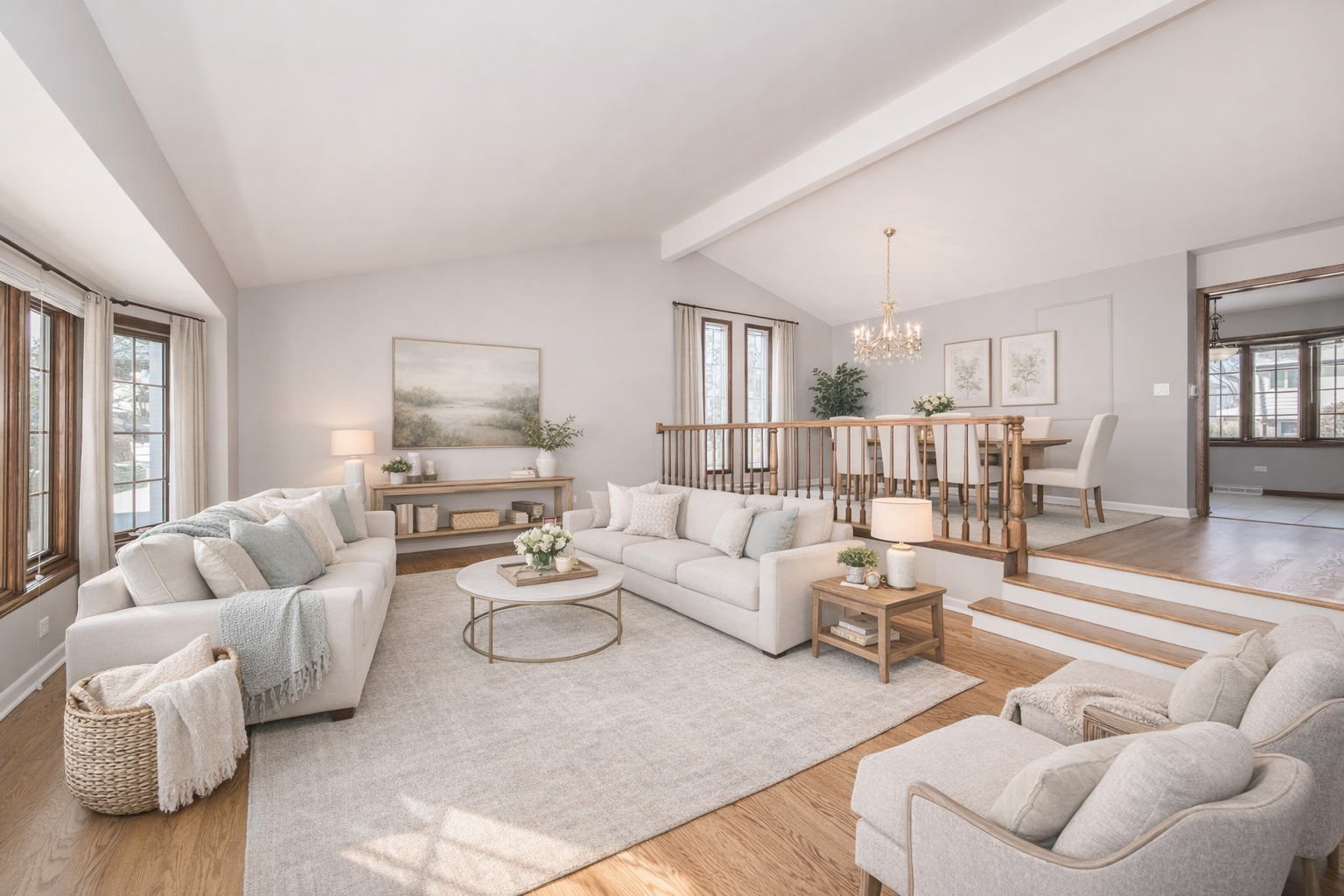 8332 N Knight Avenue