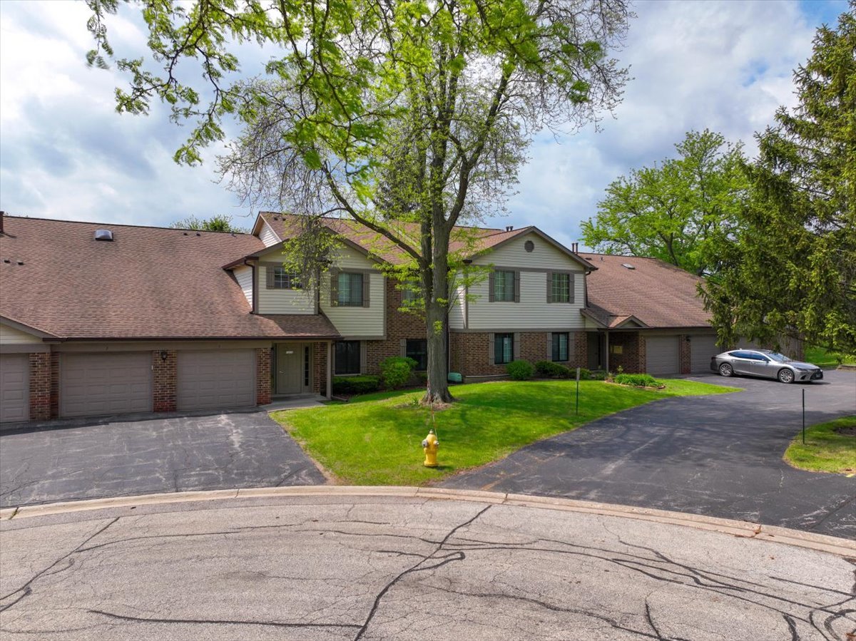 1611 W Partridge Court 8
