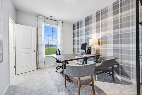Tiny photo for 369 S Constitution Drive, Aurora, IL 60506 (MLS # 12427810)