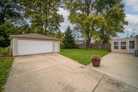Tiny photo for 514 S 4th Avenue, Des Plaines, IL 60016 (MLS # 12466470)