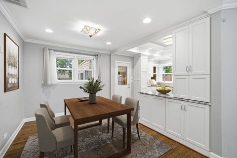 Tiny photo for 514 S 4th Avenue, Des Plaines, IL 60016 (MLS # 12466470)