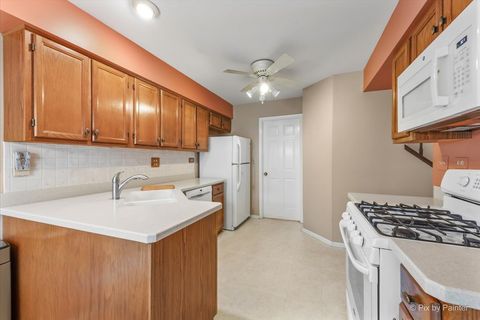 Tiny photo for 2106 Glasgow Court, Hanover Park, IL 60133 (MLS # 12638959)