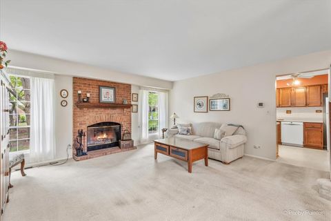 Tiny photo for 2106 Glasgow Court, Hanover Park, IL 60133 (MLS # 12638959)
