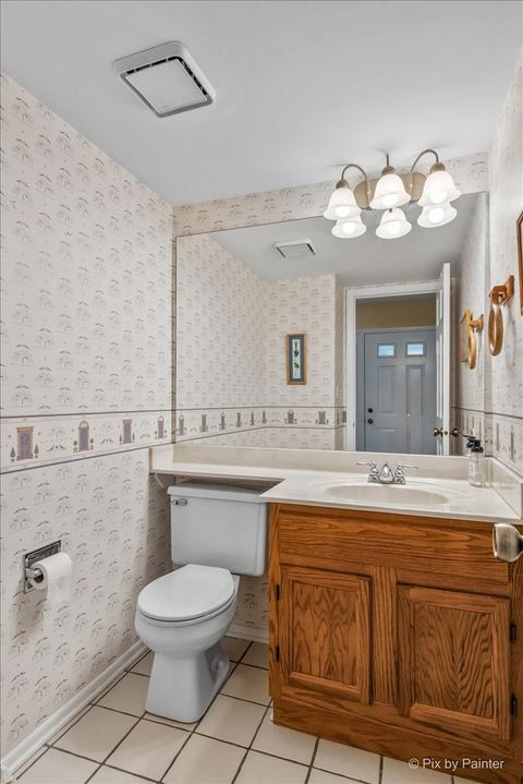 Tiny photo for 2106 Glasgow Court, Hanover Park, IL 60133 (MLS # 12638959)