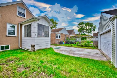 Tiny photo for 7412 Keeler Avenue, Skokie, IL 60076 (MLS # 12478844)