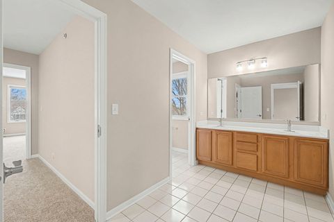 Tiny photo for 5657 Angouleme Lane, Hoffman Estates, IL 60192 (MLS # 12543174)