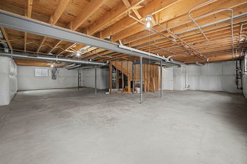 Tiny photo for 5657 Angouleme Lane, Hoffman Estates, IL 60192 (MLS # 12543174)