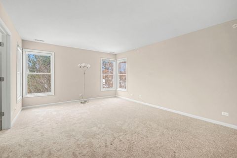 Tiny photo for 5657 Angouleme Lane, Hoffman Estates, IL 60192 (MLS # 12543174)