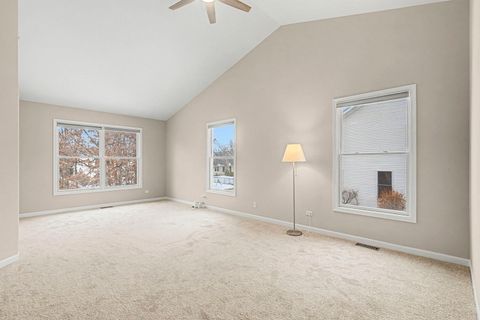 Tiny photo for 5657 Angouleme Lane, Hoffman Estates, IL 60192 (MLS # 12543174)